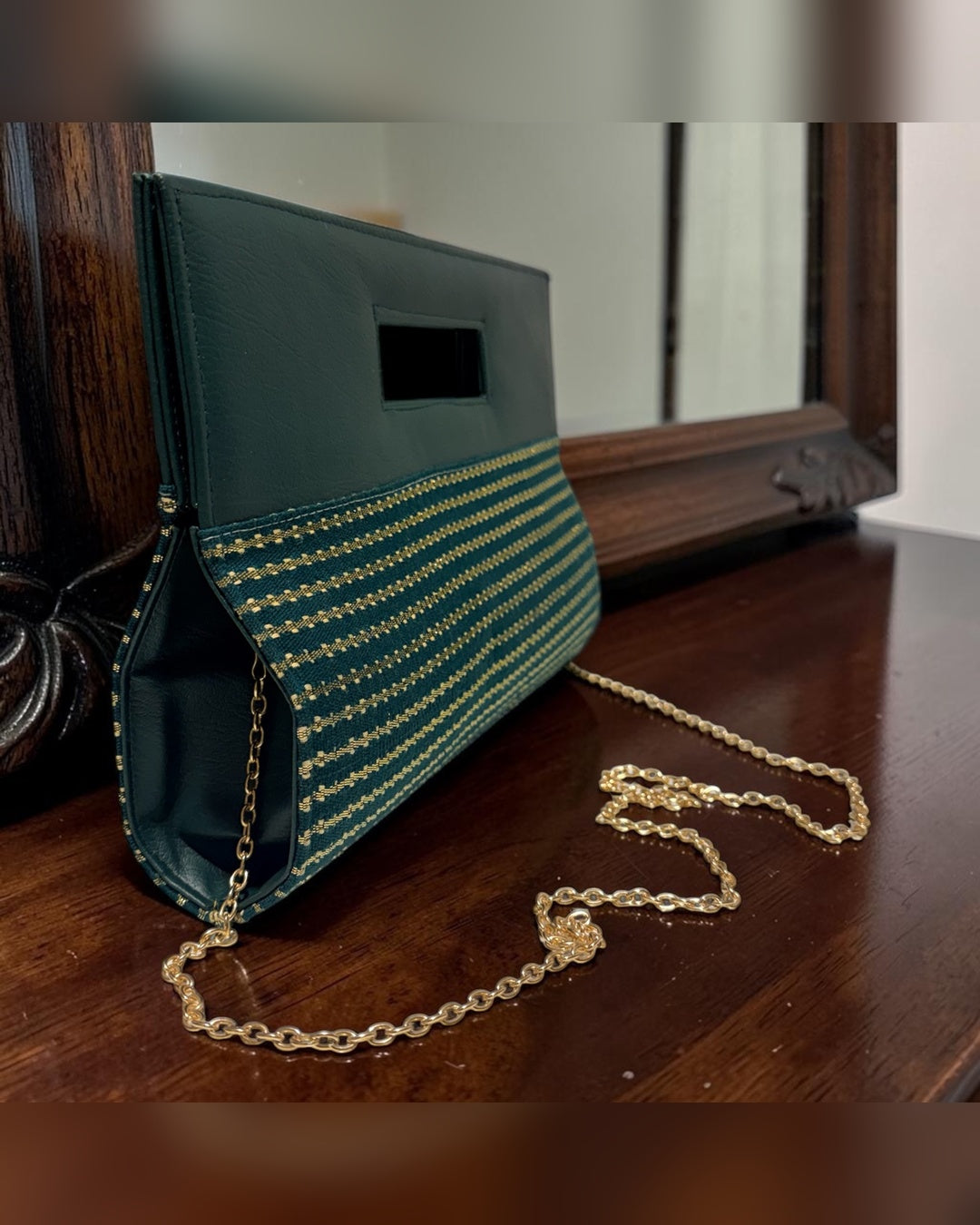 Pochette Émeraude GLORYLOVY – côté