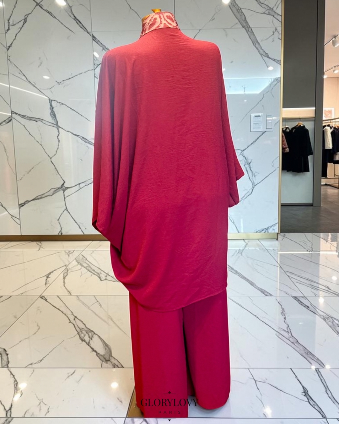 Ensemble élégancia