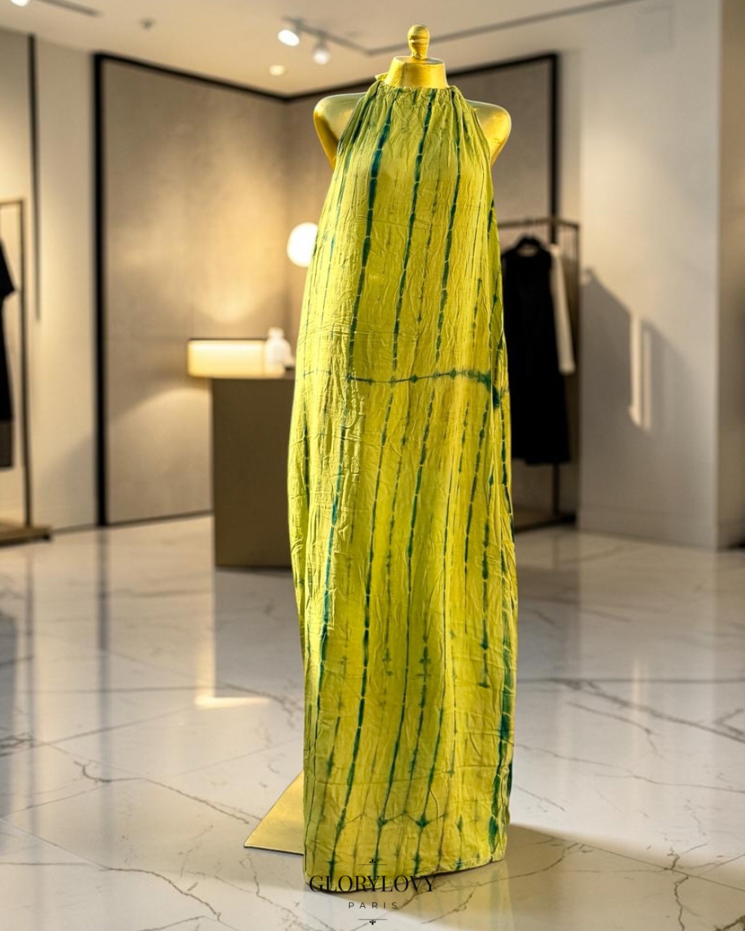 ROBE DOS NU