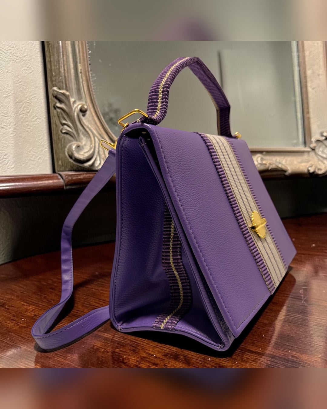 Sac à main Élégance violet GLORYLOVY – côté